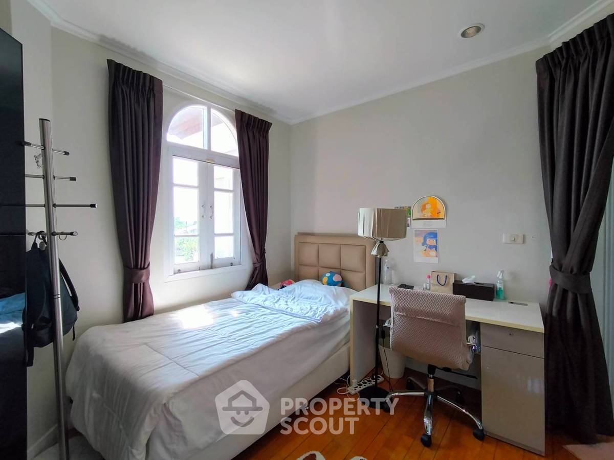 รูป บ้าน 4-ห้องนอน ที่ ชลลดา บางบัวทอง - รัตนาธิเบศร์ ใน บางคูรัด (ID 2786490) - รูปที่ 19/24