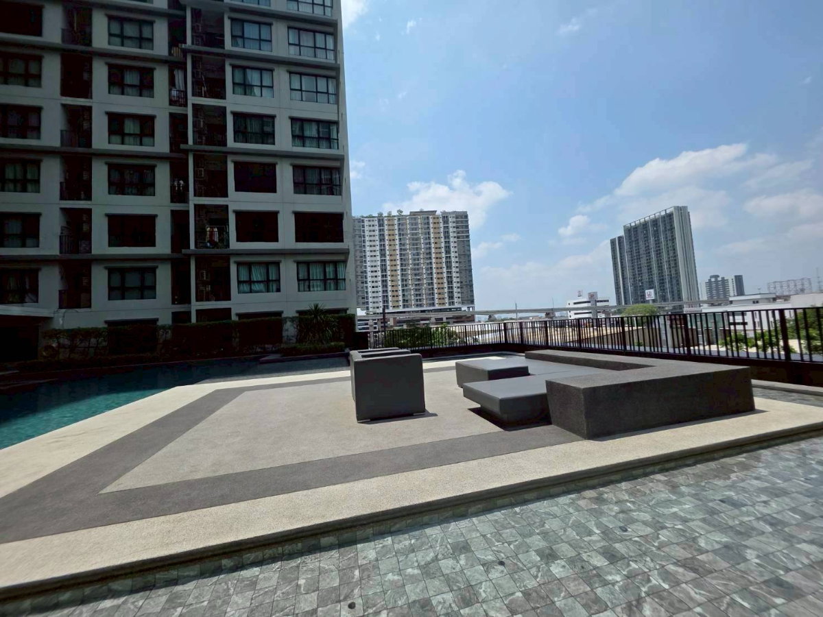 picture FOR SALE   The Base Chaengwattana   2 Bedroom - 14/19