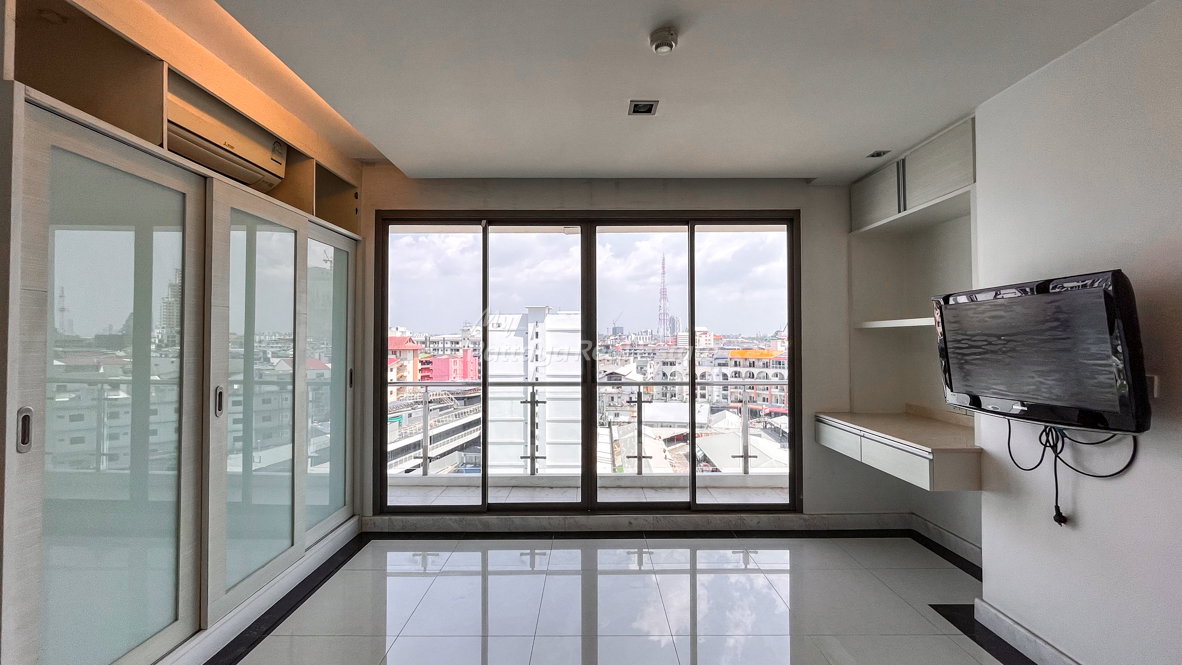 picture 🛏️ 2 Bed - 🛁 2 Bath - 🏙️ Pool View - 🌏 FOREIGN name - 🏢 The Urban Condominium Pattaya - Ref: URBAN29 - 3/30