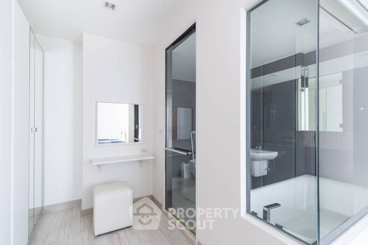 picture 2-BR Condo at Rhythm Sukhumvit 50 near BTS On Nut (ID 1465448) - 9/15