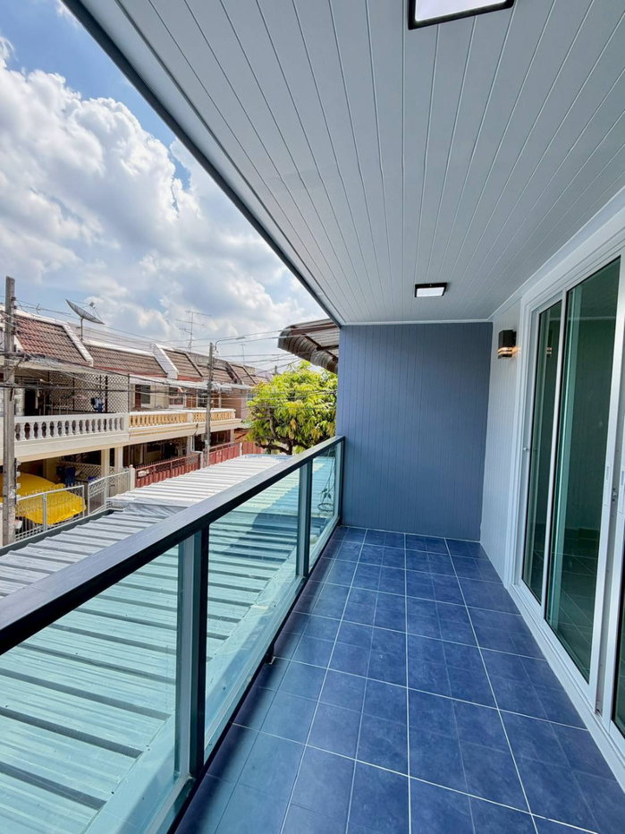 รูป ขายทาวน์เฮาส์สวนทองวิลเลจ เมืองนนท์ 18 ตร.ว. 3 นอน แต่งใหม่ใกล้ท่าน้ำนนท์ ฟรีโอน - รูปที่ 17/17