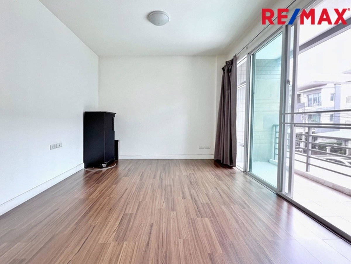 รูป โครงการ Town Avenue พระราม 9 (กรุงเทพกรีฑา ซอย 7) ใกล้โรงเรียนนานาชาติเวลลิงตัน และ โรงเรียนนานาชาติไบรท์ตัน คอลเลจ - รูปที่ 21/48