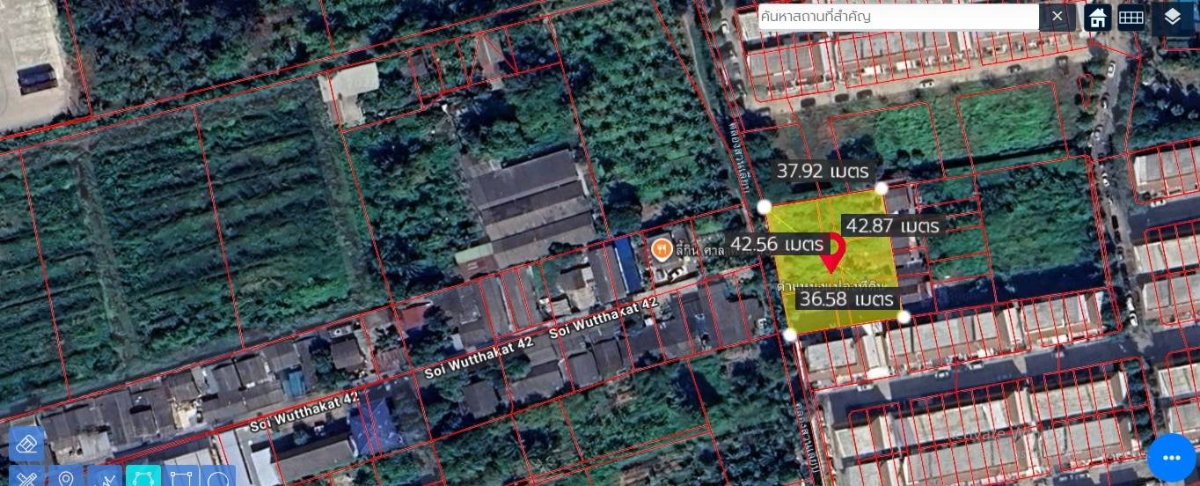 รูป ขายถูกที่ดิน 405 ตารางวา ใจกลางกรุงเทพ ซอยวุฒากาศ 42 เหมาะสำหรับปลูกบ้าน ทำเป็นบ้านสวน รถยนต์เข้าถึง ใกล้ BTS วุฒากาศ - รูปที่ 2/10