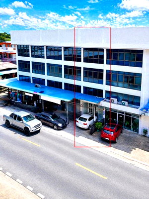 เช่าอาคารพาณิชย์ กรุงเทพมหานคร : ตลาดหทัยมิตร 1.2 กม. รามอินทรา107-111 Lotus 7-Eleven แฟชั่น 3 กม. ให้เช่าตึกพาณิชย์ 3.5 ชั้น พระยาสุเรนทร์ 23 ตรว. 318 ตรม.