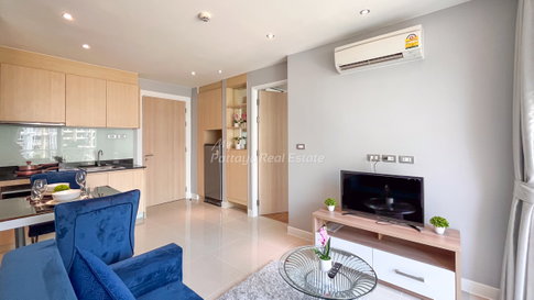 🛏️ 1 ห้องนอน - 🛁 1 ห้องน้ำ - 🏙️ Pool View - 🌏 ชื่อชาวต่างชาติ - 🏢 Grande Caribbean Condo Resort Pattaya - รหัส: GC37