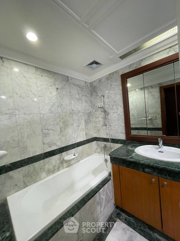 รูป คอนโด 2-ห้องนอน ที่ ออลซีซั่น แมนชั่น คอนโดมิเนียม ใกล้ BTS เพลินจิต (ID 457757) - รูปที่ 5/10