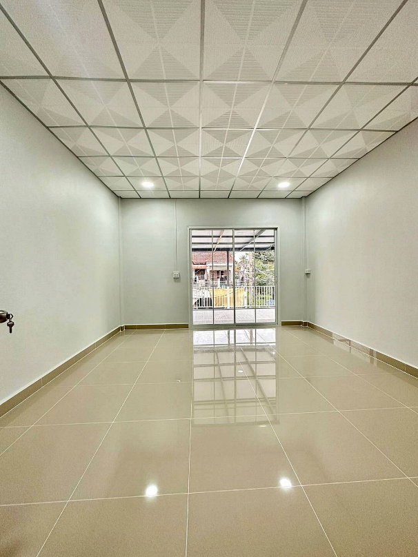 รูป บ้านสวย หลังมุม ใจกลางเมืองนนทบุรี ใกล้รถไฟฟ้า หมู่บ้านอุบลชาติ ไทรม้า ท่าอิฐ ใกล้โรงพยาบาลพระนั่งเกล้า - รูปที่ 21/26