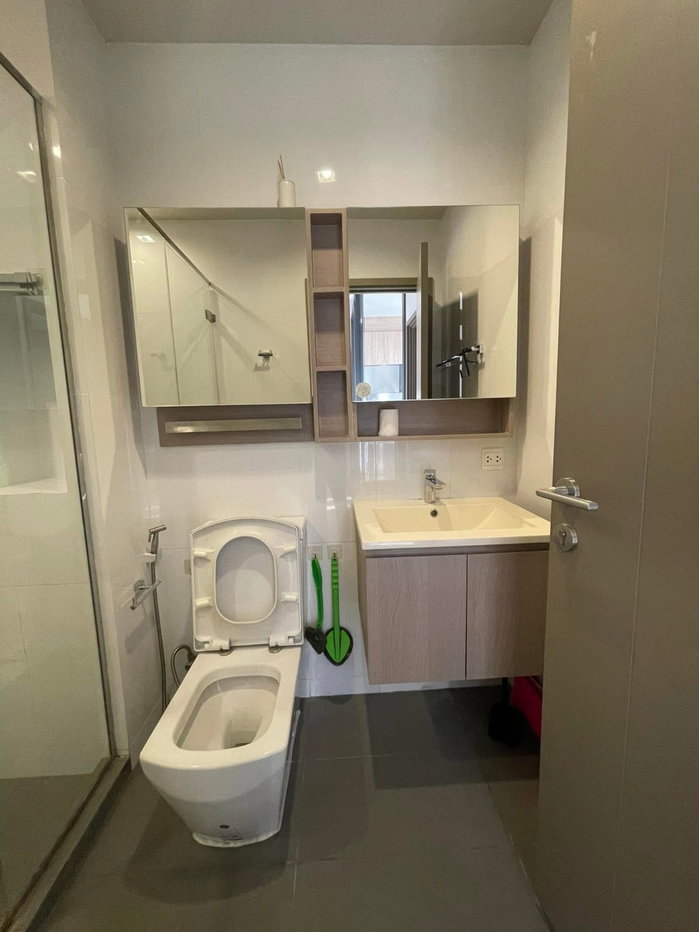 รูป ใกล้รถไฟฟ้า และรถประจำทาง ใกล้ห้าง  ไลน์ วงศ์สว่าง - รูปที่ 4/5