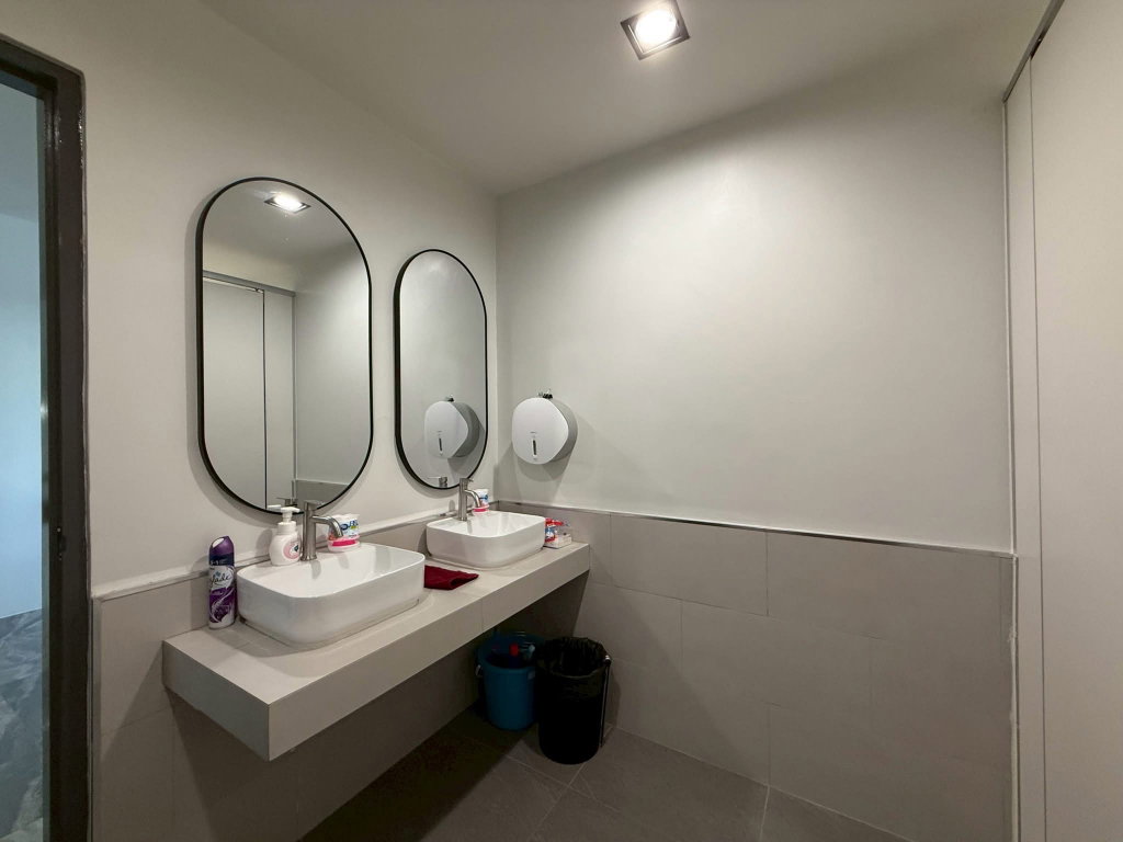 picture Home Office For Rent! Thonglor25 400sq.m. - 16/18