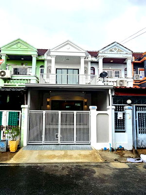 ทาวน์โฮม บางใหญ่ นนทบุรี : ขายทาวน์เฮาส์ลภาวัล 3 บางใหญ่ 17.5 ตร.ว. ใกล้ MRT สายสีม่วง มีเทอเรสแต่งใหม่ ฟรีโอน