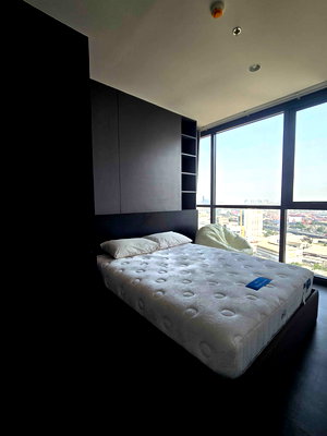 ขายคอนโด : ราคาพิเศษ คอนโด 2 ห้องนอน โอกะ เฮ้าส์ สุขุมวิท 36 ติดถนน พระราม4 ใกล้ย่าน เอกมัย - ทองหล่อ ทางด่วน 