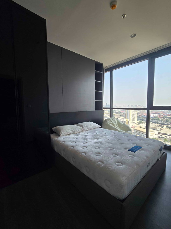 picture OKA HAUS Sukhumvit 36 Condo for sale - 1/12