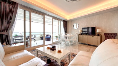 ขายคอนโด : 🛏️ 1 ห้องนอน - 🛁 1 ห้องน้ำ - 🏙️ Sea View - 🌏 ชื่อชาวต่างชาติ - 🏢 Grand Condotel Pattaya - รหัส: GCJ06
