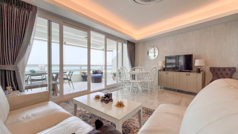 🛏️ 1 ห้องนอน - 🛁 1 ห้องน้ำ - 🏙️ Sea View - 🌏 ชื่อชาวต่างชาติ - 🏢 Grand Condotel Pattaya - รหัส: GCJ06