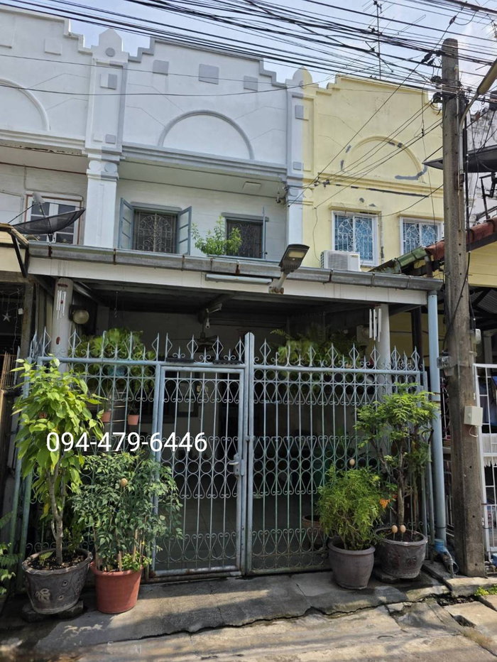 picture Krungthong4 nawamin 111 rd., Lotus phokeaw - 1/12