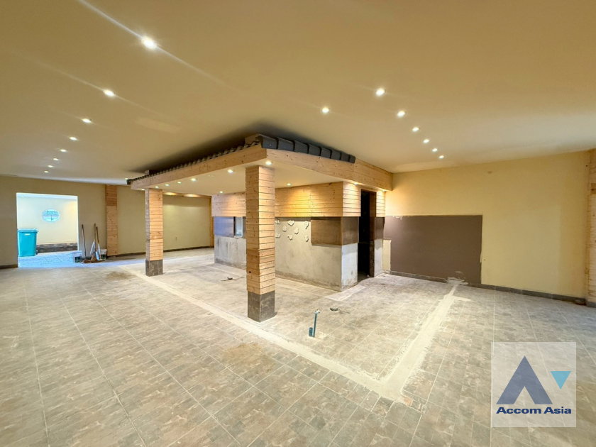 รูป 🔼🔽 AccomA 📩 Home Office 0 BR House in Khwaeng Sam Sen Nai (AA45586) - รูปที่ 3/20