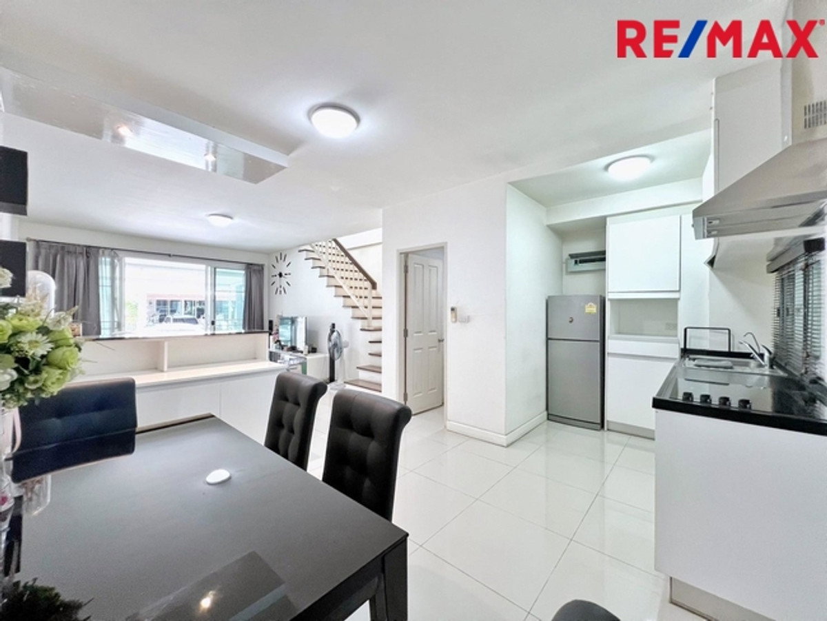 รูป โครงการ Town Avenue พระราม 9 (กรุงเทพกรีฑา ซอย 7) ใกล้โรงเรียนนานาชาติเวลลิงตัน และ โรงเรียนนานาชาติไบรท์ตัน คอลเลจ - รูปที่ 16/48