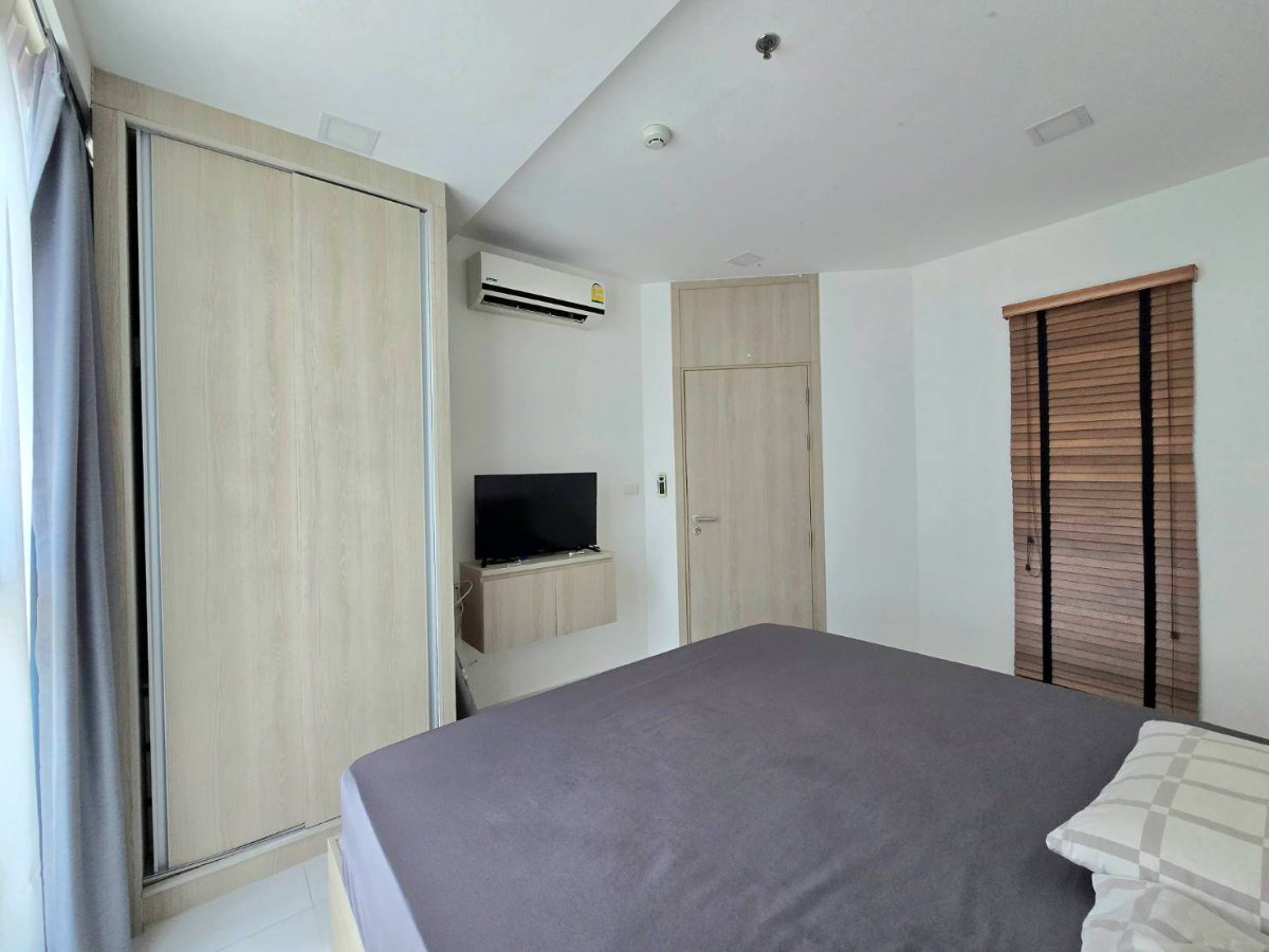 รูป Rare corner unit condo at The Cloud Pattaya, near the beach, for rent @Pratumnak. - รูปที่ 14/28