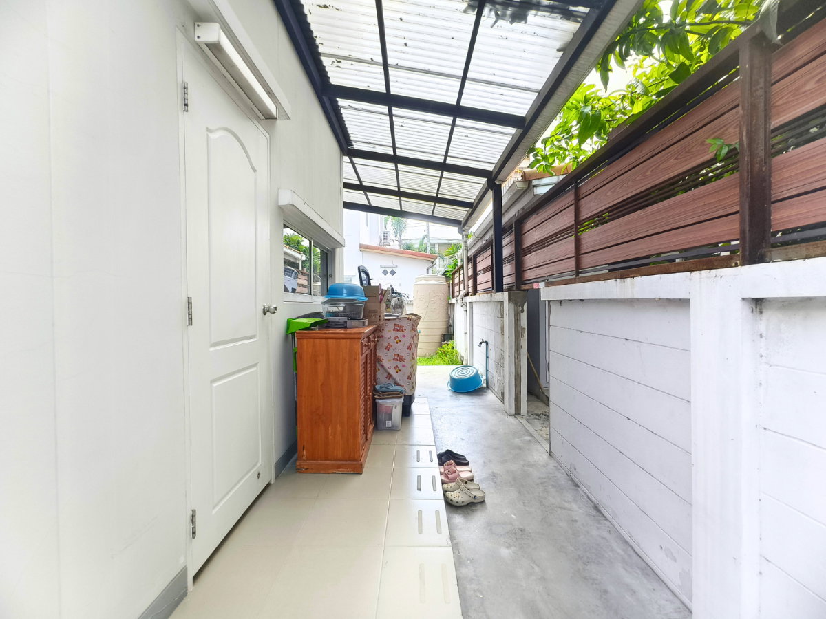 รูป ขาย บ้านเดี่ยว Parkway Aliv รามคำแหง (ปาร์คเวย์ชาเล่ต์ เฟสใหม่) ติดรถไฟฟ้า 3 ห้องนอน 3 ห้องน้ำ บ้านสวยไม่ต้องซ่อม พร้อมตกแต่ง - รูปที่ 6/21