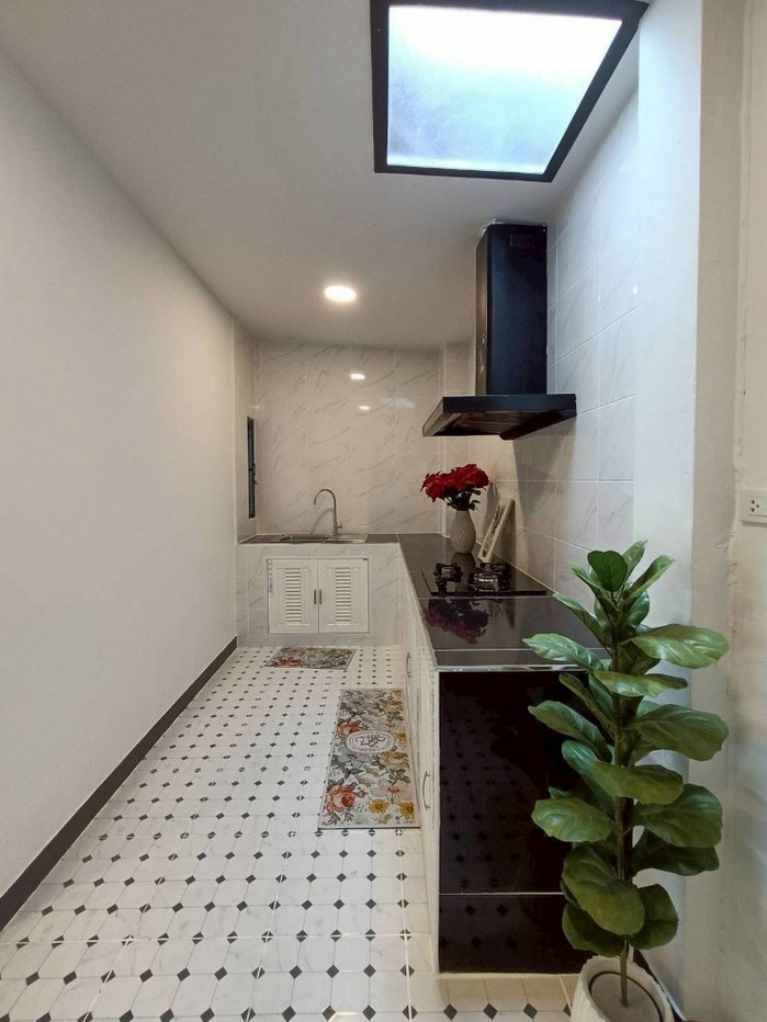 รูป ขายบ้านเดี่ยวรีโนเวทใหม่มือสอง - รูปที่ 6/20