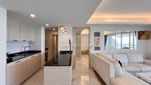 🛏️ 1 ห้องนอน - 🛁 1 ห้องน้ำ - 🏙️ Sea View - 🌏 ชื่อชาวต่างชาติ - 🏢 Grand Condotel Pattaya - รหัส: GCJ06