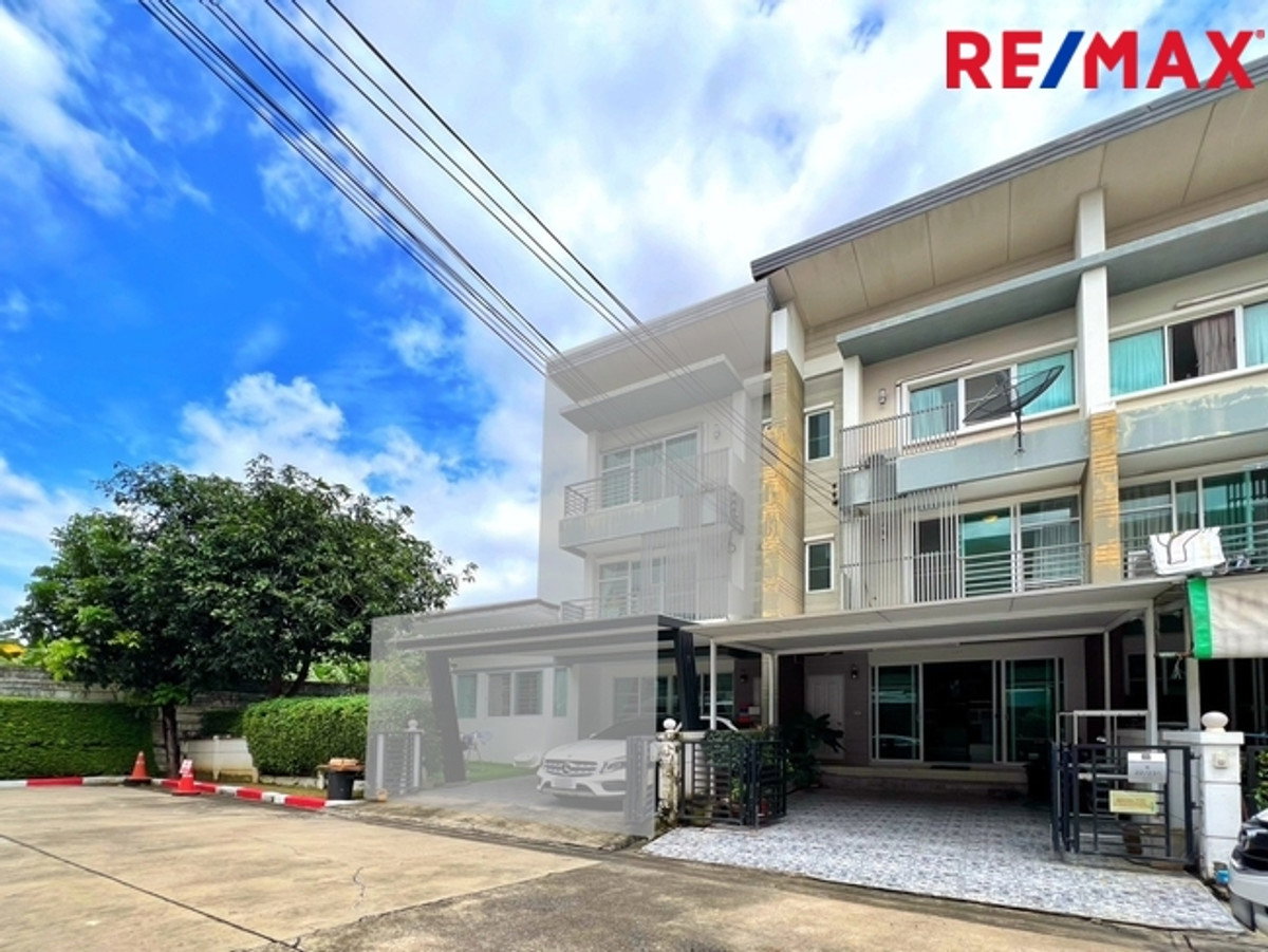 รูป โครงการ Town Avenue พระราม 9 (กรุงเทพกรีฑา ซอย 7) ใกล้โรงเรียนนานาชาติเวลลิงตัน และ โรงเรียนนานาชาติไบรท์ตัน คอลเลจ - รูปที่ 1/48