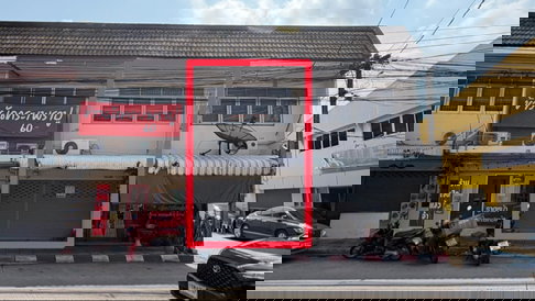 ด่วนมาก! ขายอาคารพาณิชย์ 2 ชั้น 19 ตรว พื้นที่ใช้สอย 240 ตรม ทำเลลงทุน เสนานิคม ซอย 42 (อมรพันธ์ 9) 3 ห้องนอน 2 ห้องน้ำ ทำเลทอง BTS เสนานิคม