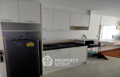 คอนโดให้เช่า : คอนโด 1-ห้องนอน ที่ สินธร เรสซิเดนซ์ ใกล้ BTS ราชดำริ (ID 1563770)