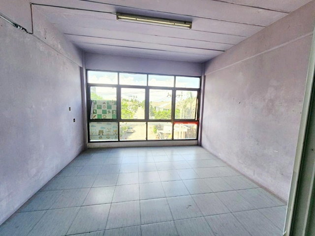 รูป ตลาดหทัยมิตร 1.2 กม. รามอินทรา107-111 Lotus 7-Eleven แฟชั่น 3 กม. ให้เช่าตึกพาณิชย์ 3.5 ชั้น พระยาสุเรนทร์ 23 ตรว. 318 ตรม. - รูปที่ 5/8