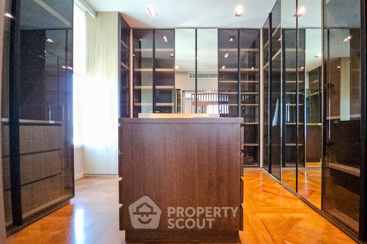 รูป คอนโด 2-ห้องนอน ที่ เดอะ พาร์ค ชิดลม ใกล้ BTS ชิดลม (ID 2708871) - รูปที่ 24/34