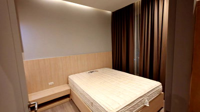 คอนโดให้เช่า : WS7028 ✨ ห้องทำใหม่ วิวสระ ใกล้ทองหล่อ  เพียง 18,000 บาท/เดือน