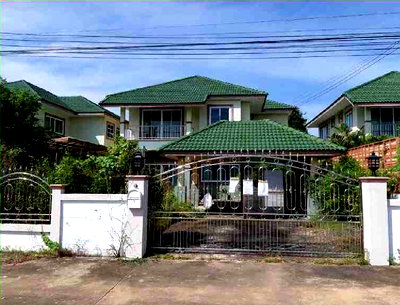 ที่ดิน อุบลราชธานี : ที่ดินพร้อมสิ่งปลูกสร้าง 140 ตร.วา ม.โชคอนันต์ อำเภอวารินชำราบ อุบลราชธานี 2.1M