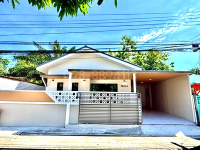 Houses for sale Siam Park : FOR SALE  HOUSE PROPERTY  4190000 BAHT.