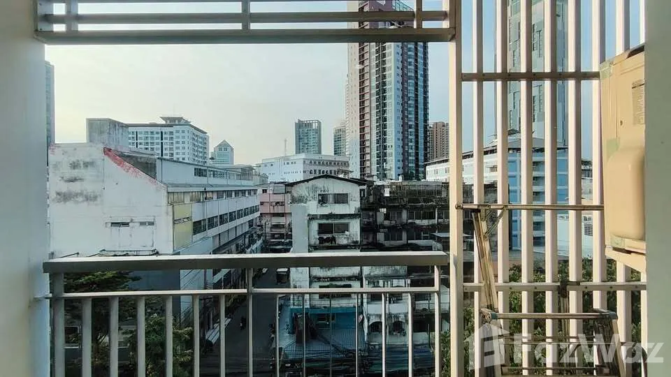 picture Make Your Dreams Come True - Get the Aspire Sukhumvit 48 condo! 1162480 - 10/15