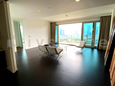 เช่าคอนโด BTS ชิดลม : ▚ LI110ツ ให้เช่า: 185 Rajadamri 3BR 200sqm. 180K ✨ วิวสวนลุมพินี ชั้นสูง ห้องเปล่าราคาดี ยูนิตหายากในโครงการหรู 🏙️