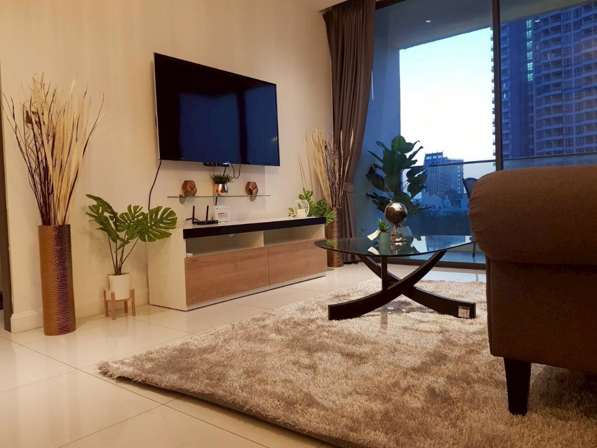 รูป ขายคอนโดวิวทะเล 1 ห้องนอน เดอะ พอยท์ พระตำหนัก (The Point Pratumnak) - รูปที่ 2/18