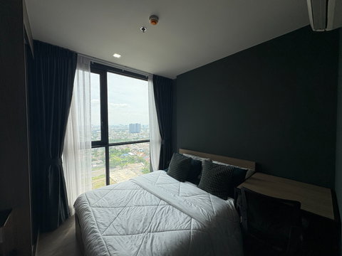 ชั้นสูง วิวสระ ! ขายคอนโดเดอะ ไลน์ วงศ์สว่าง จากแสนสิริ 29.10 ตร.ม  ชั้น 29 ห่างจาก MRT วงศ์สว่าง เพียง 200 เมตร !