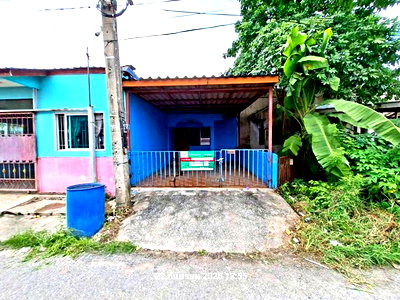 ทาวน์โฮม นิคมไฮเทค บ้านหว้า : ทาวน์เฮ้าส์ 16 ตร.วา สิชล วังน้อย พระนครศรีอยุธยา 600,000