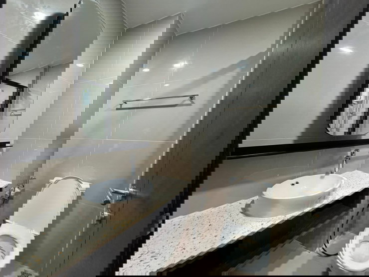 รูป 📍XT Huaikhwang✨คอนโดหรูห้วยขวาง แต่งครบพร้อมอยู่ (1 ห้องนอน ขนาด 30 ตรม.) เช่าเพียง 16,000/เดือน ▫️Line: @sanhaproperty📲095-6922871 - รูปที่ 9/10