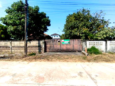 โรงงาน เมืองเชียงราย เชียงราย : เพิงอเนกประสงค์ 244.2 ตร.วา เมืองเชียงราย เชียงราย 1.1M