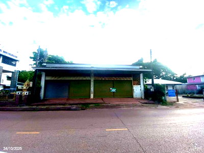 Shophouses for sale : SHOP HOUSE 176 Sq.w. Nongkai for 7.9M