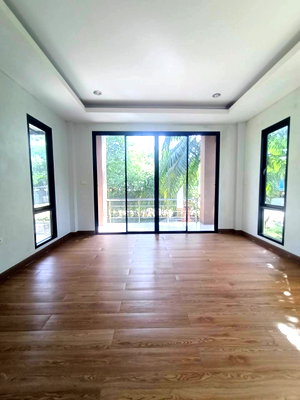 LAND 108 Sq.w. Hat Yai Songkhla for 1.6M