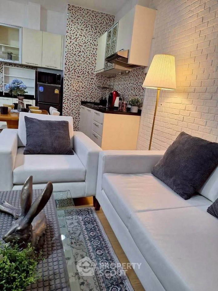 รูป คอนโด 2-ห้องนอน ที่ บ้านกลางกรุง สยาม-ปทุมวัน คอนโดมิเนียม ใกล้ BTS ราชเทวี (ID 2788386) - รูปที่ 3/11