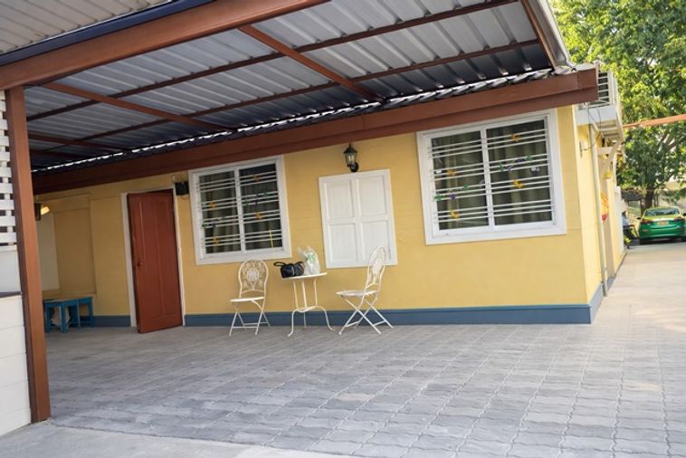 ถูกกว่าคอนโด ทำเลกรุงเทพกรีฑา 1-9 สนามกอล์ฟยูนิโก้แกรนด์ 2.2 กม. บ้านเดี่ยวหลังมุม 2นอน 100 ตร.ม. ใกล้ตลาดมาร์เก็ตทูเดย์ หัวหมาก 400ม.