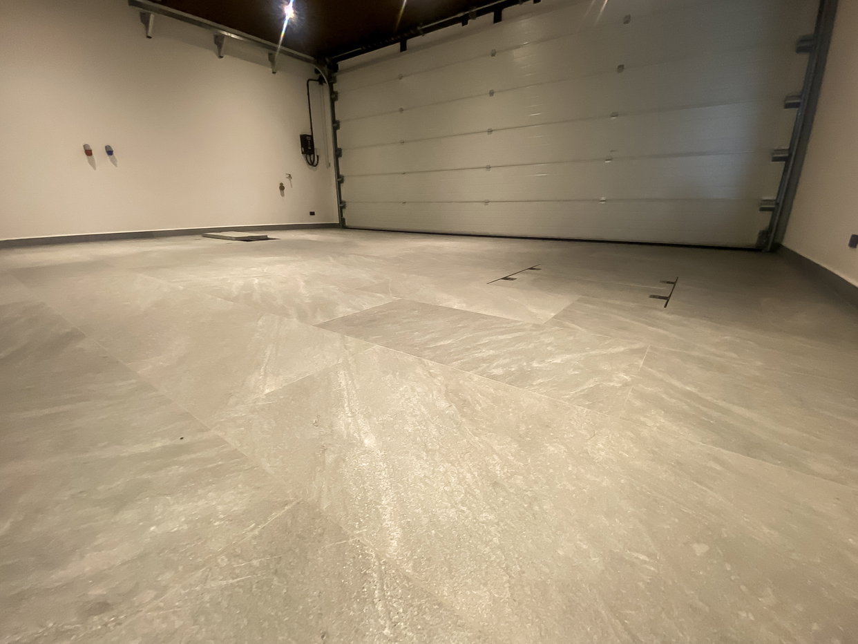 รูป 6 Bedroom Luxury Pool Villa for Sale East Pattaya - รูปที่ 4/27