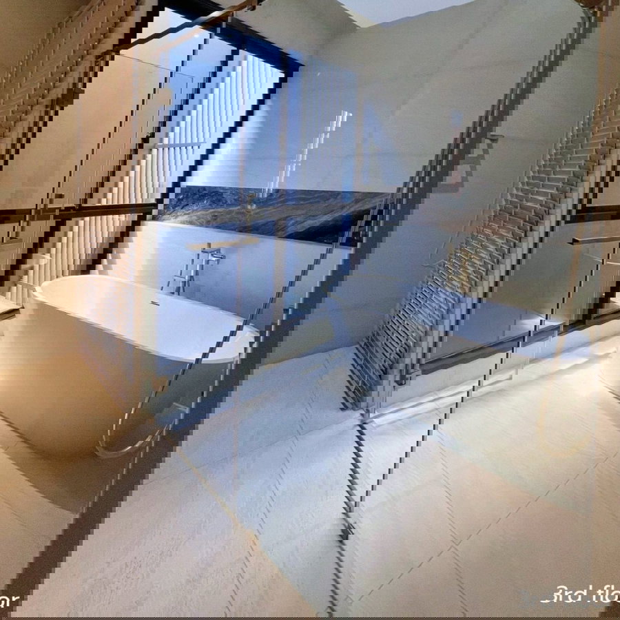 รูป WS7027 ✨ บ้านเดี่ยวหรู 3 ชั้น วิวสระว่ายน้ำ บ้านหัวมุม เพียง 250,000 บาท/เดือน 💰💰 - รูปที่ 19/27