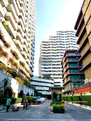 เช่าคอนโด เขตคลองเตย : 🔥🔥🔥 เช่าคอนโด  สราญใจ แมนชั่น BTS-นานา คลองเตย เขต คลองเตย กรุงเทพ CX-72806 ✅ ทักไลน์ @connexproperty ตอบทันที ทีมงานมืออาชีพ ✅ 🔥🔥🔥