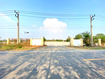 LAND 38452 Sq.w. In Buri Singburi for 28.5M
