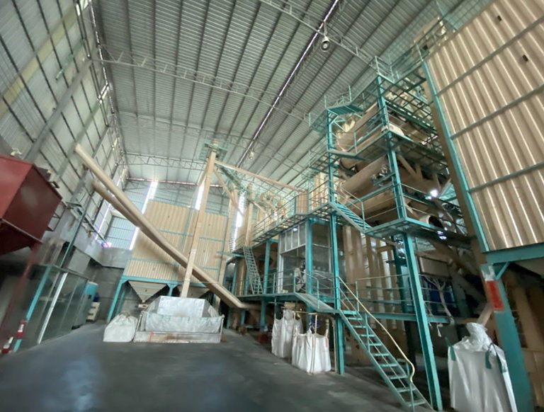 picture FACTORY 12076 Sq.w. Sri Prachan Suphanburi for 146.2M - 12/16