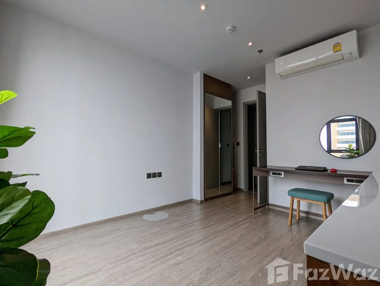 picture Rhythm ekkamai 6168611 - 12/17